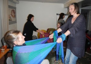Rebozo as birth support